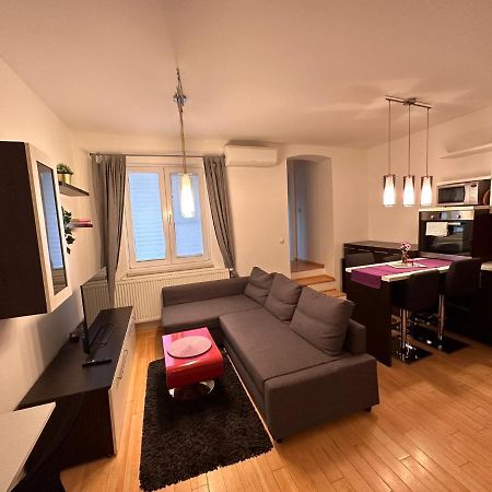 Apartman Lila Daire Zagreb Dış mekan fotoğraf